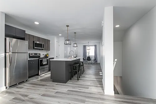 583 Cote St #1 Photo 1