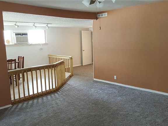 4th image of 7139 Oak Park Dr