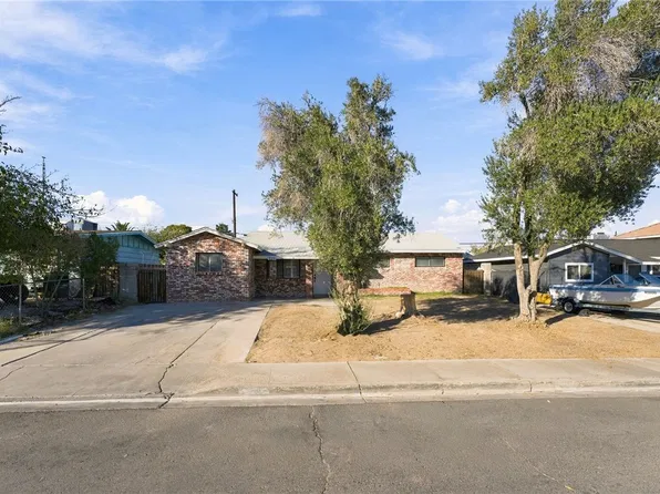 324 Rossmoyne Ave, North Las Vegas, NV 89030