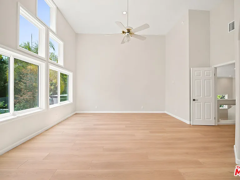 4324 Park Verdi — Photo 35