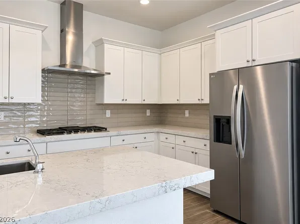 98 Ibiza Lake Dr, Henderson, NV 89011