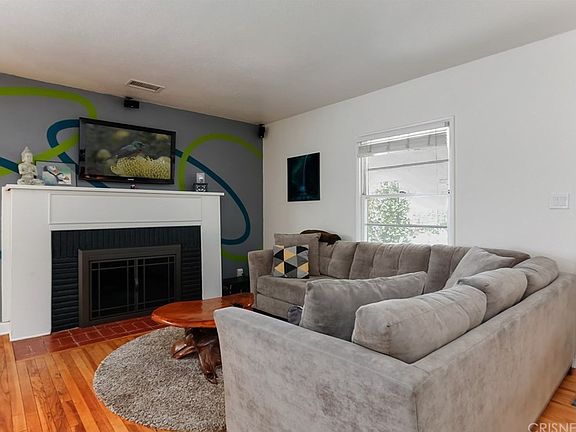 5th image of 5932 Cantaloupe Ave
