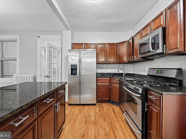 4605 Georgia Ave NW — Photo 5