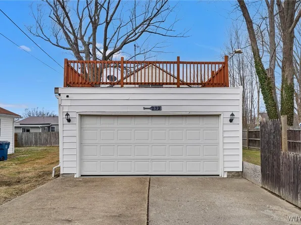 232 Kennedy Ave, Angola, NY 14006