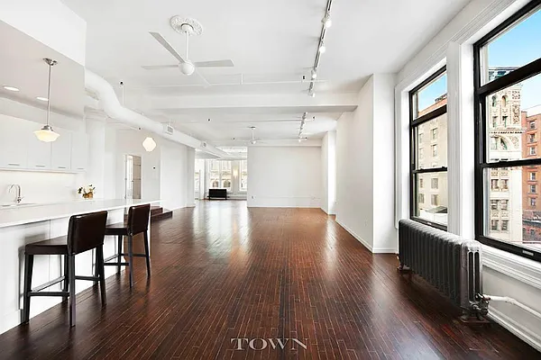 Rented by Town Residential | media 26