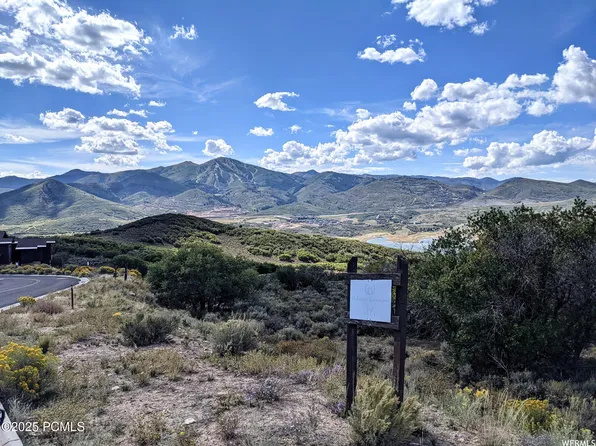 1120 E Lasso Trl, Hideout, UT 84036