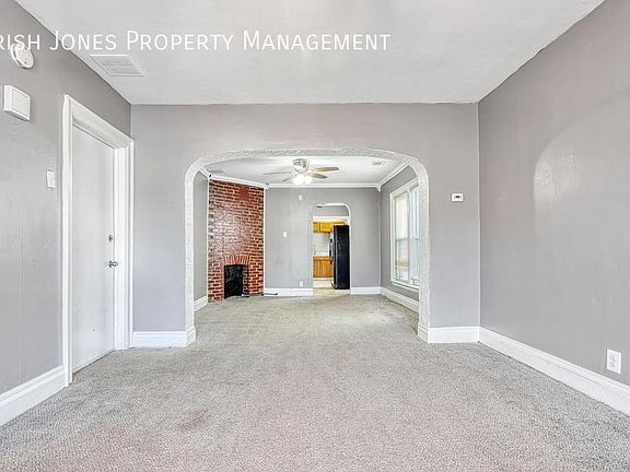 3rd image of 728 Hopkins St APT 2