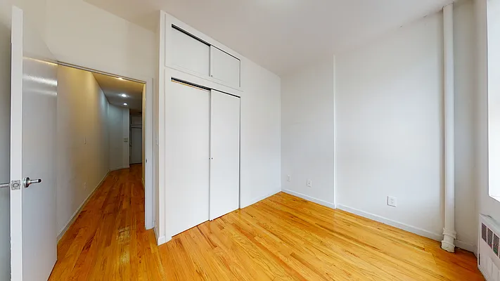 Rented by Bond New York | media 9