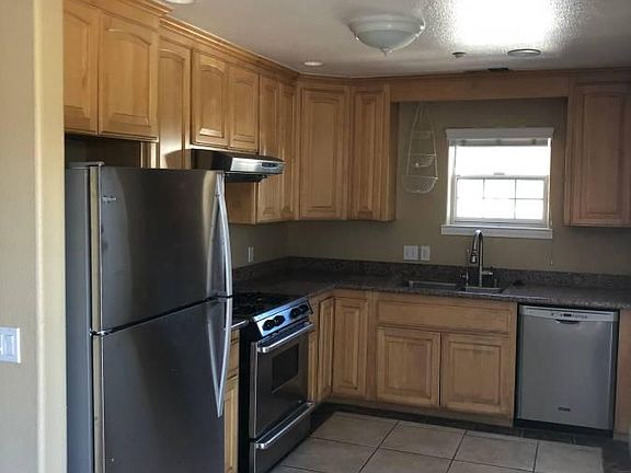 3rd image of 10061 Pasadena Ave APT 2