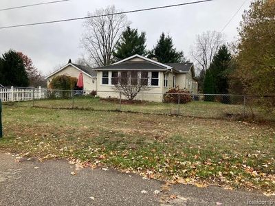 5215 Eastview Rd, Clarkston, MI, 48346