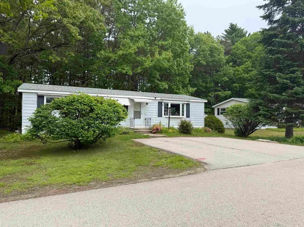 22 Fairfield Drive, Concord, NH 03301