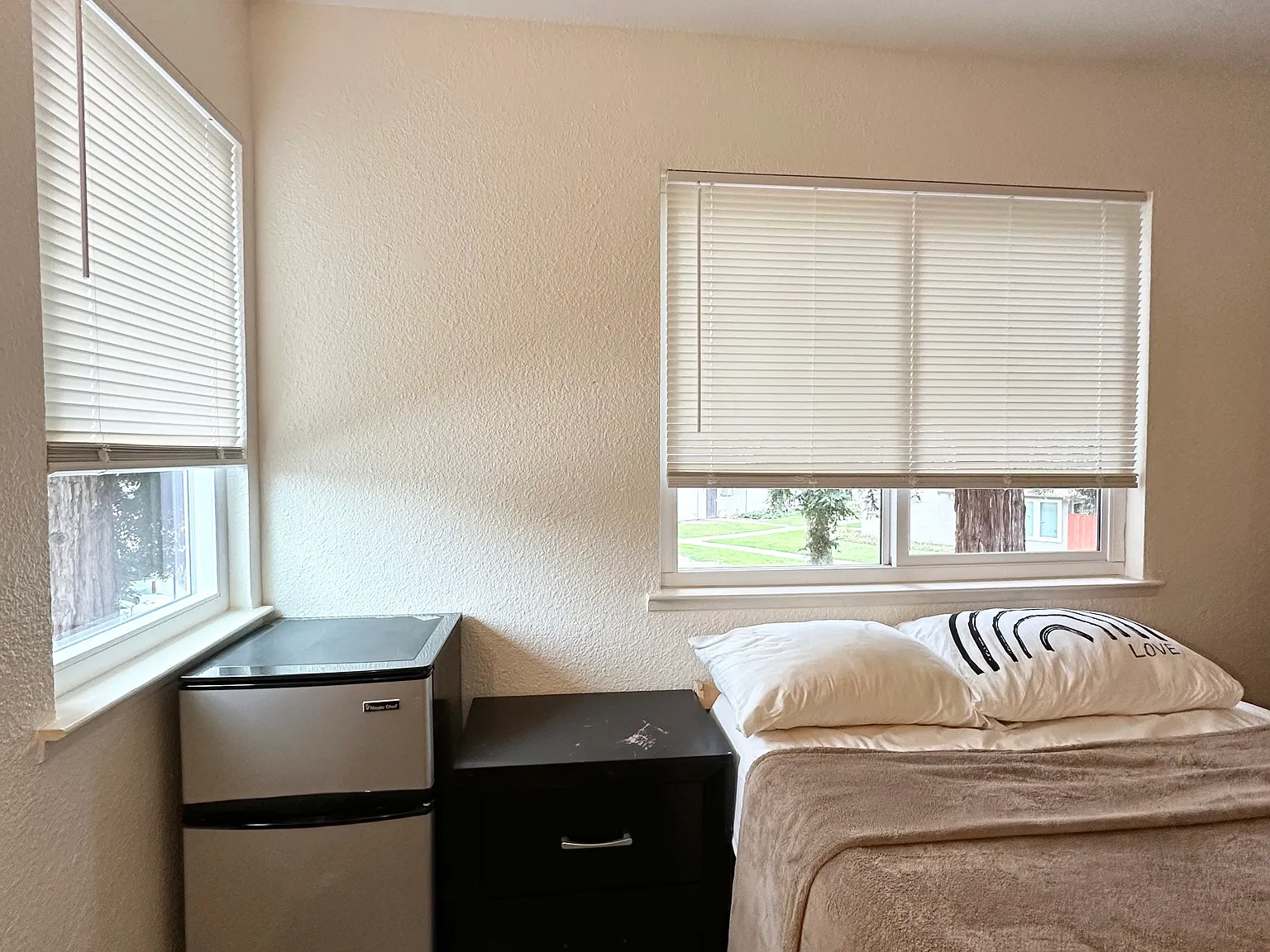 2 bed, 1095 sqft, $1,250 — Photo 3