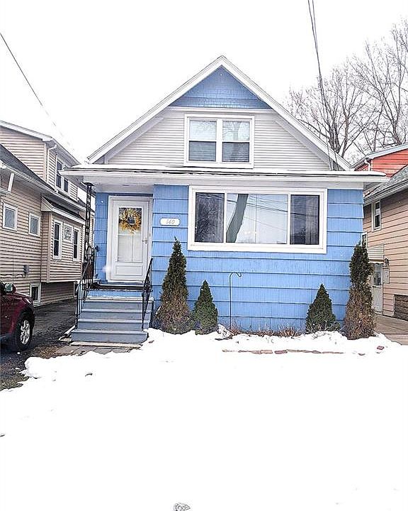 1st image of 140 Pomona Pl