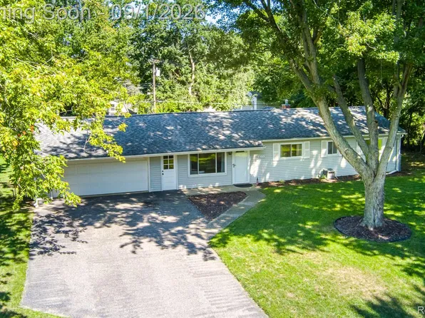 4600 Independence Dr, Clarkston, MI 48346