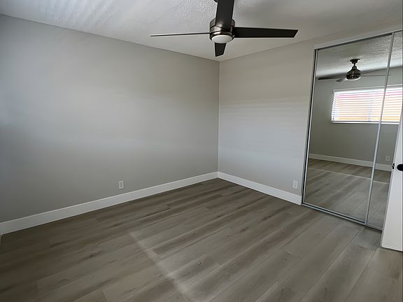 3rd image of 6332 Crenshaw Blvd #8