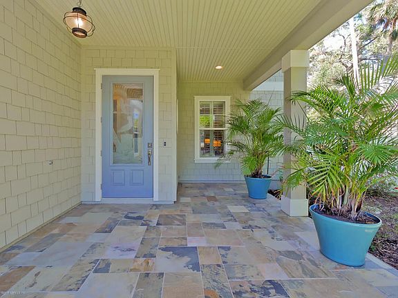 Beautiful Stone entryway