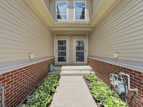 5th image of 15104 W Quincy Cir