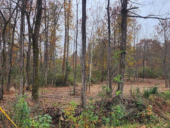 4th image of Edward Smith Rd