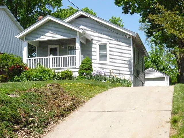 41 Dale Ave photo 1