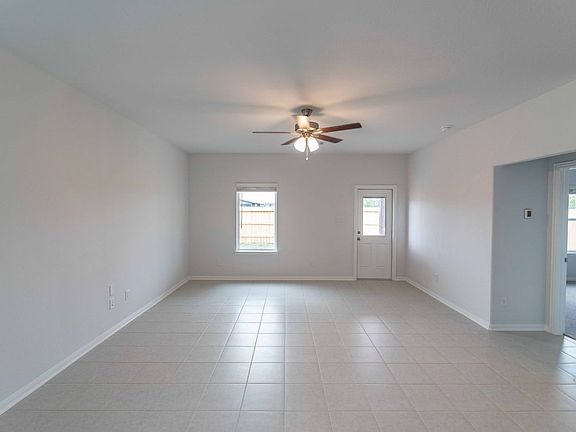 5th image of 14206 Beach Pine Trl