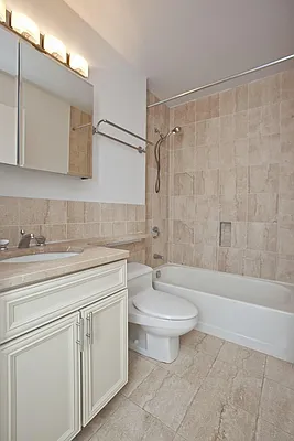 Rented by RELO REDAC INC. | media 6
