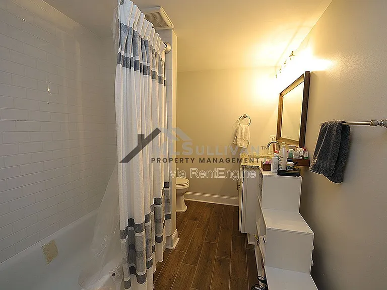 411 N Maple St — Photo 18