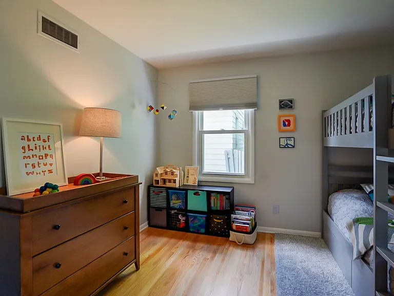 4018 Paunack Ave — Photo 32