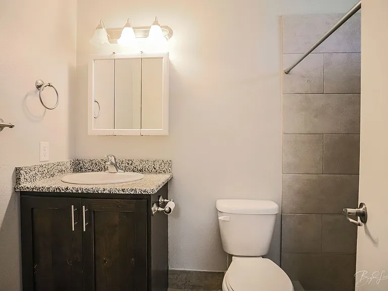 2821 Juniper Cir — Photo 15