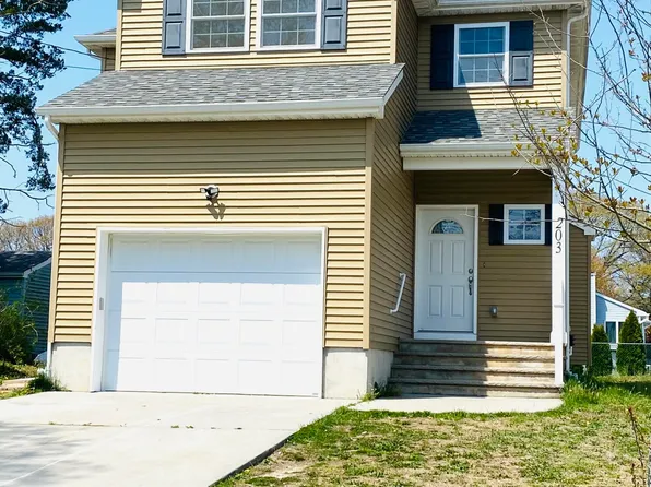 203 Longfellow Avenue, Toms River, NJ 08753