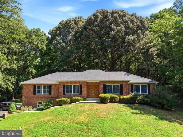 2641 Dogwood Ln, Owings, MD 20736