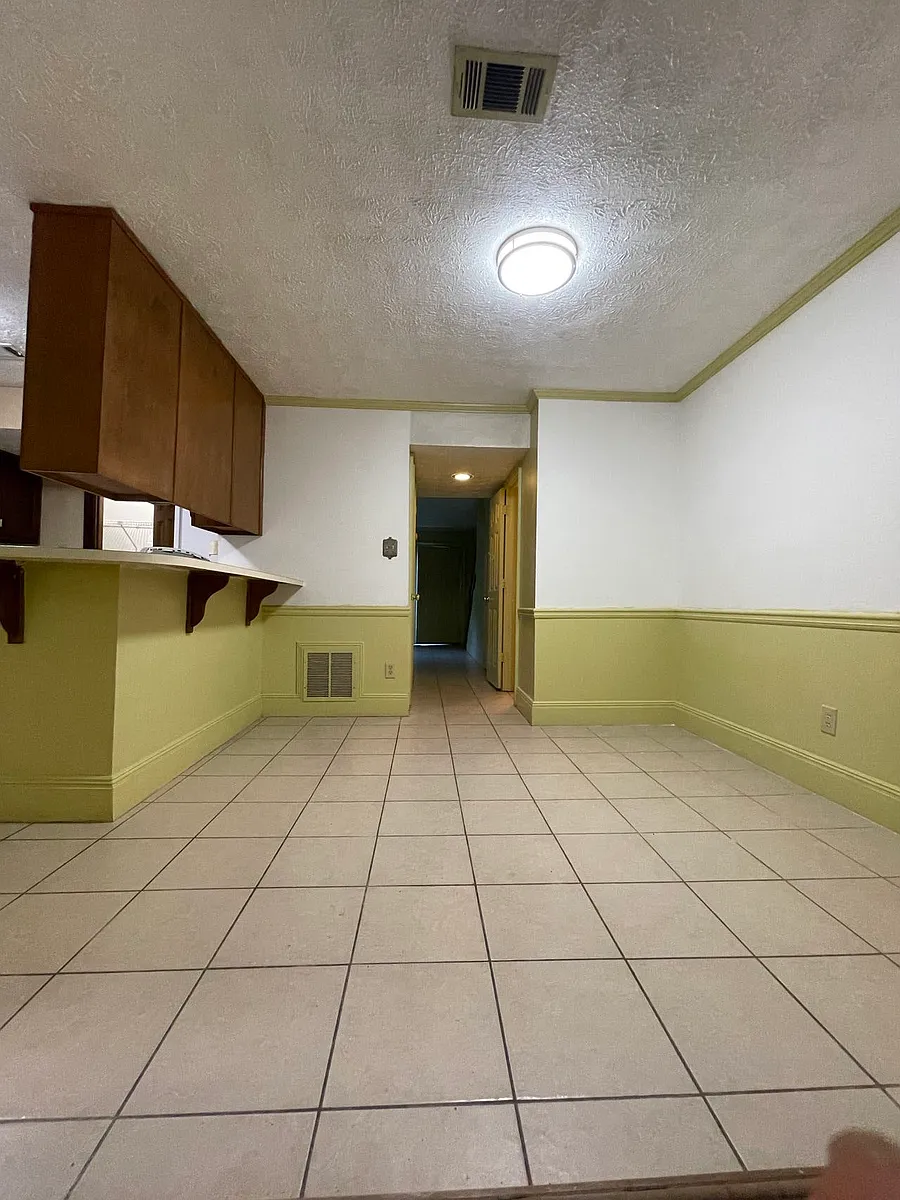 Building Photo - 964 Chippendale Ln #1