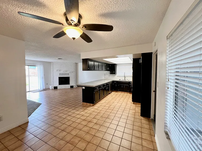 9420 Max Dr — Photo 7