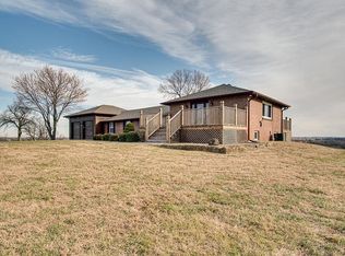 2905 S Broadway, Oak Grove, MO 64075