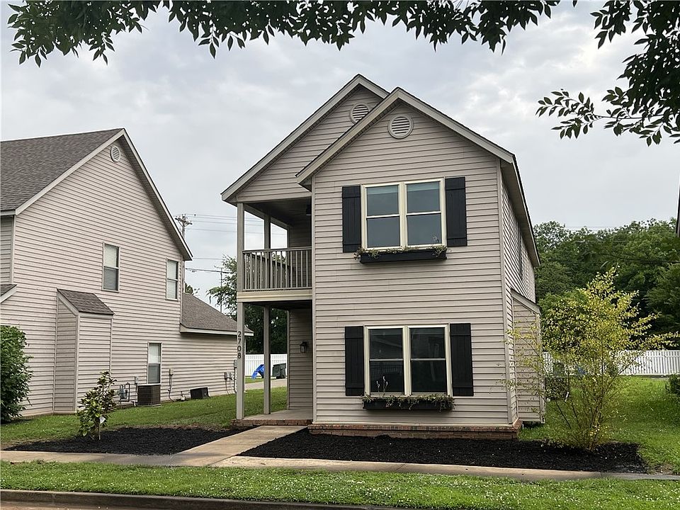 1st image of 2708 N Westminster Dr