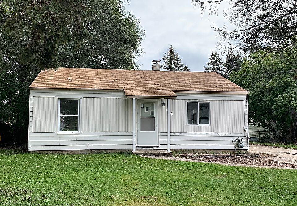 409 2nd St N, Oscoda, MI 48750 Zillow