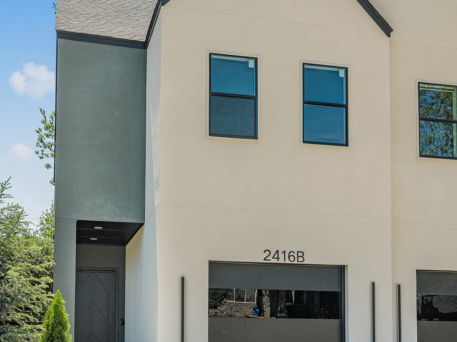 2 bed, 2.5 bath, 2000 sqft, $3,000 — Photo 3
