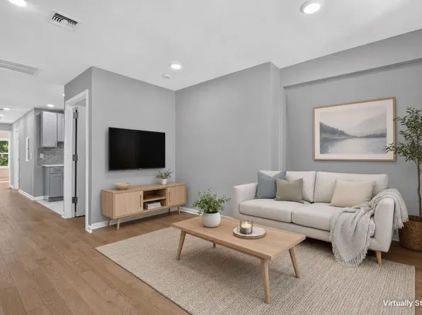 74 West 52nd Street image 1 of 19