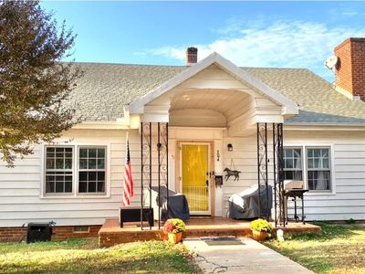 304 W Lime St, Blacksburg, SC, 29702