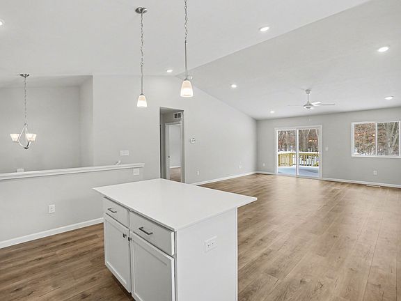 4th image of 2046 Kristin Ct