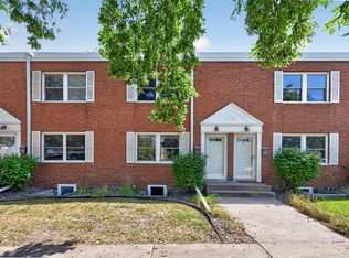 994 Cleveland Ave S, Saint Paul, MN 55116