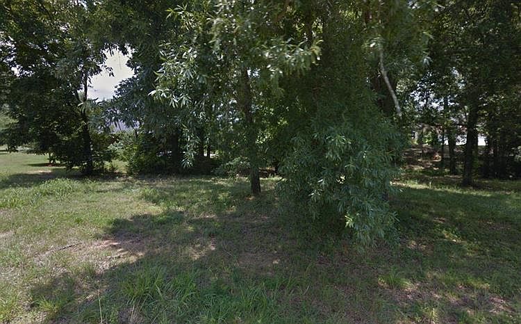 1st image of 420 Albemarle Dr