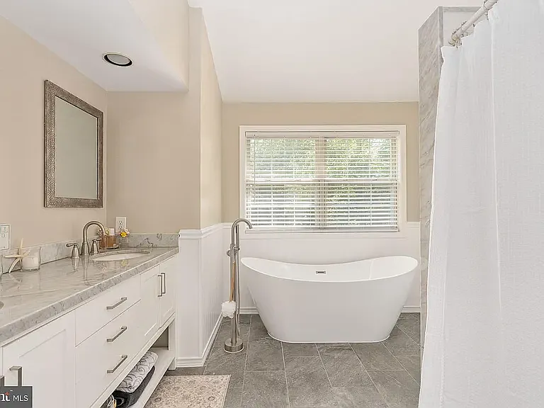 17 Whitestone Dr — Photo 19