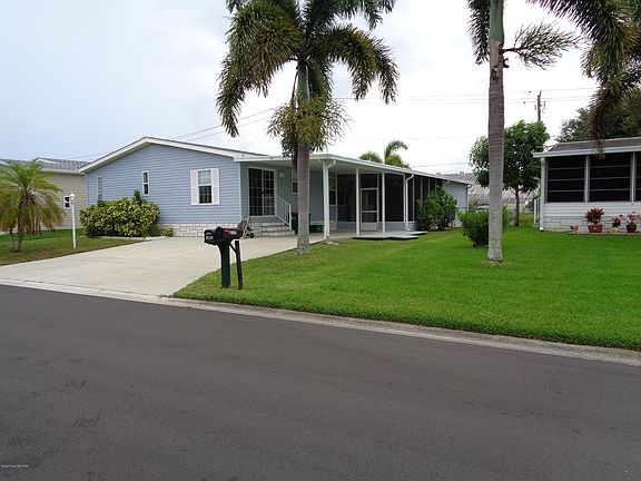 2nd image of 1029 Wren Cir