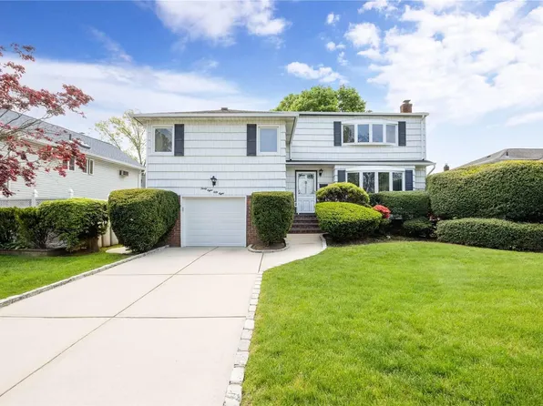 3858 Lee Drive, Seaford, NY 11783