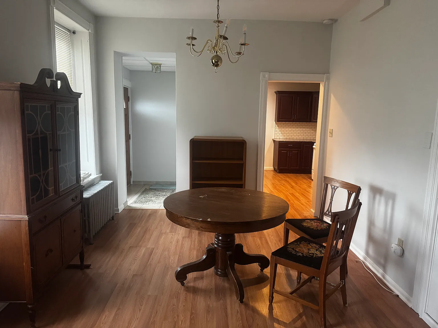 84 Jefferson St — Photo 2