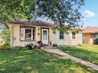 4420 W Van Beck Ave, Greenfield, WI 53220