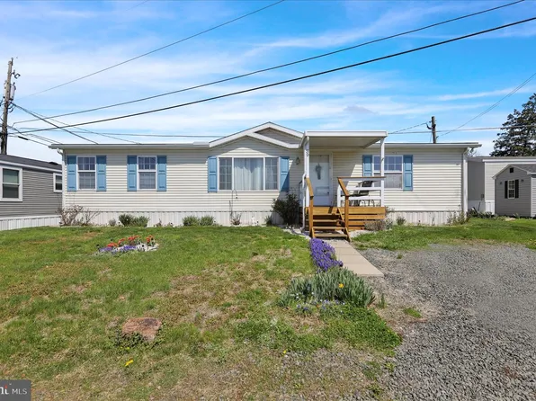 39 Keystone Rd, Reading, PA 19606