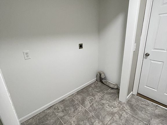 5th image of 306 N Dulany Ave
