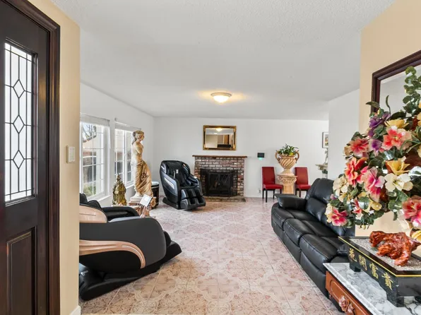 160 Bristol Drive, Vacaville, CA 95687