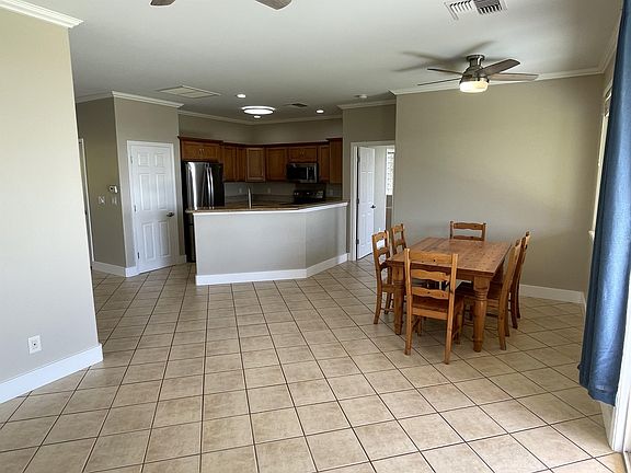 4th image of 588 Anekona St